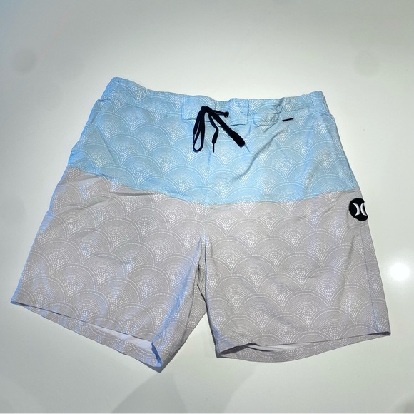 Hurley Boardshort Swimwear / Grey & Blue / L - Picture 1 of 10